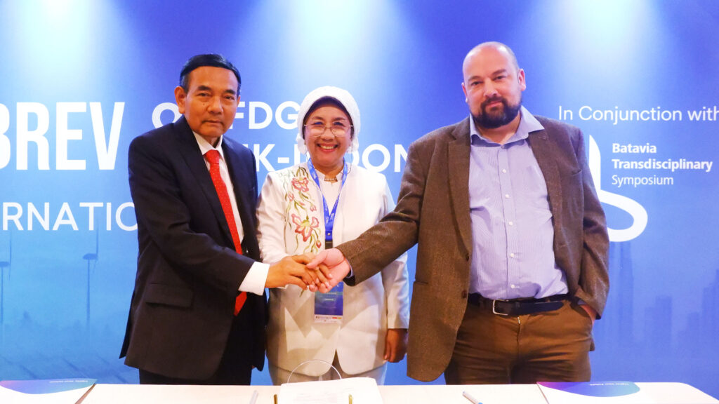 Kolaborasi UNDIRA bersama National Battery Research Institute dan Queen Mary University of London: Selenggarakan International Conference BTS & ICB-REV, FDG UK-Indonesia 2024 di Jakarta.